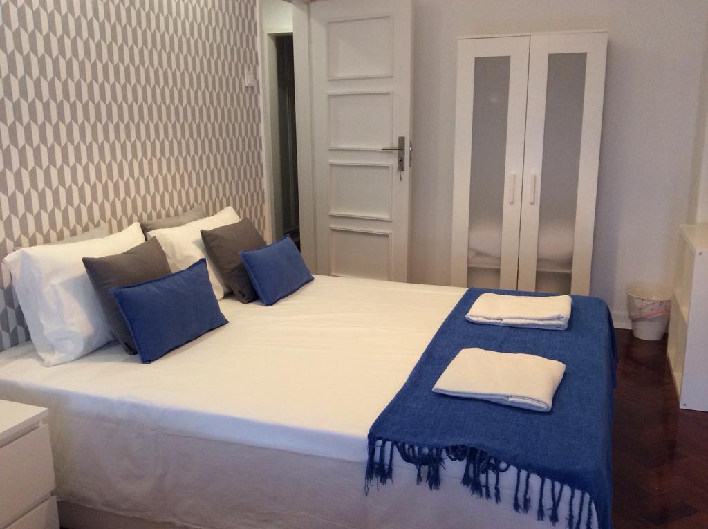 4U Lisbon IV Guesthouse Airport Екстериор снимка