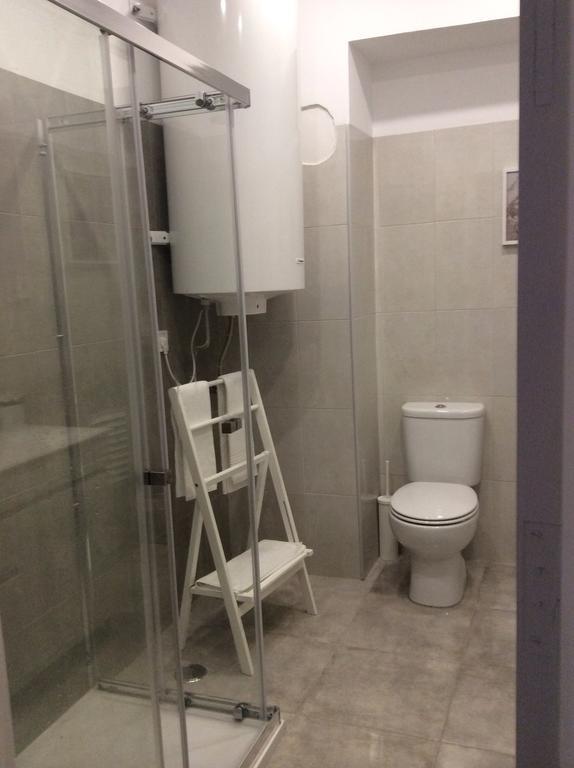 4U Lisbon IV Guesthouse Airport Екстериор снимка