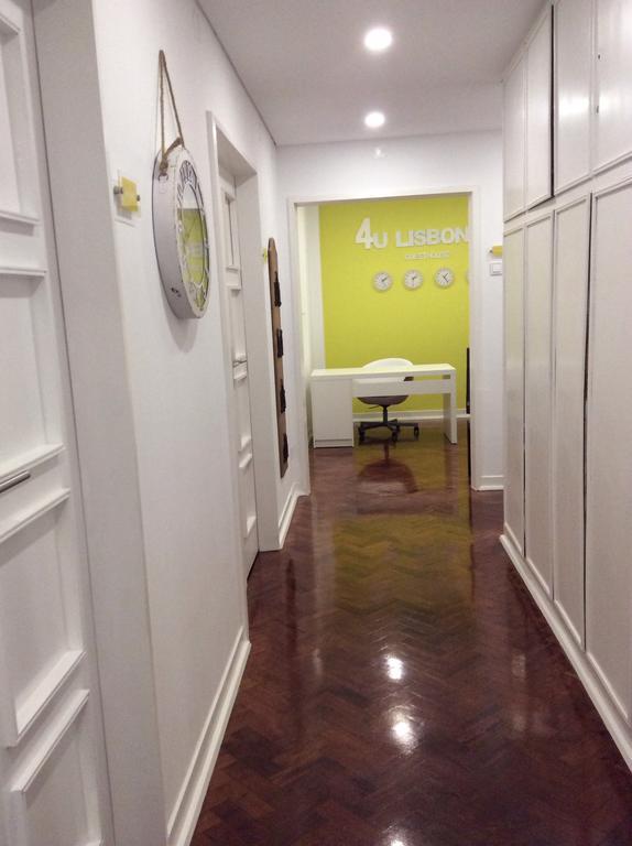 4U Lisbon IV Guesthouse Airport Екстериор снимка