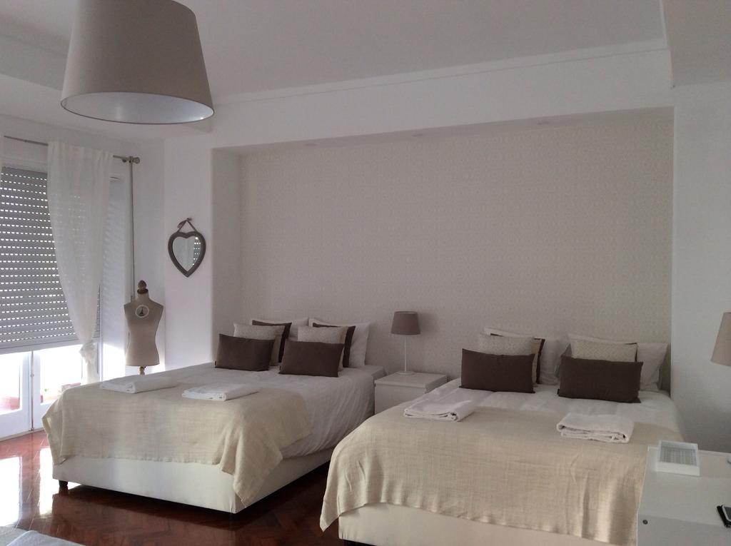 4U Lisbon IV Guesthouse Airport Екстериор снимка
