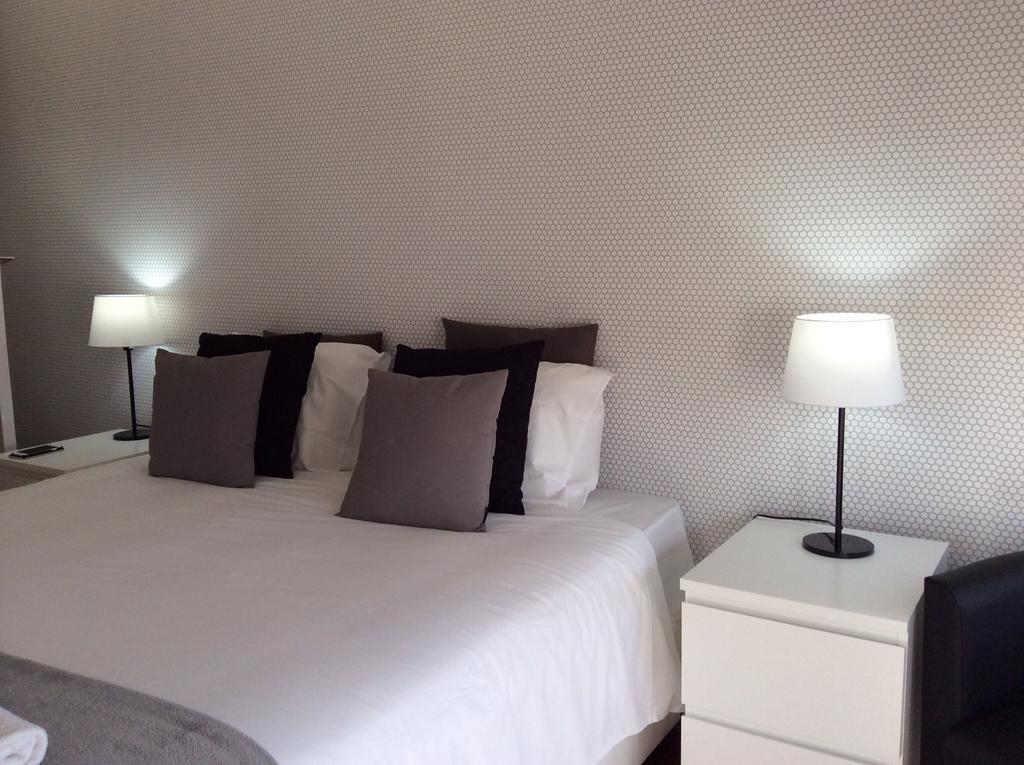 4U Lisbon IV Guesthouse Airport Екстериор снимка