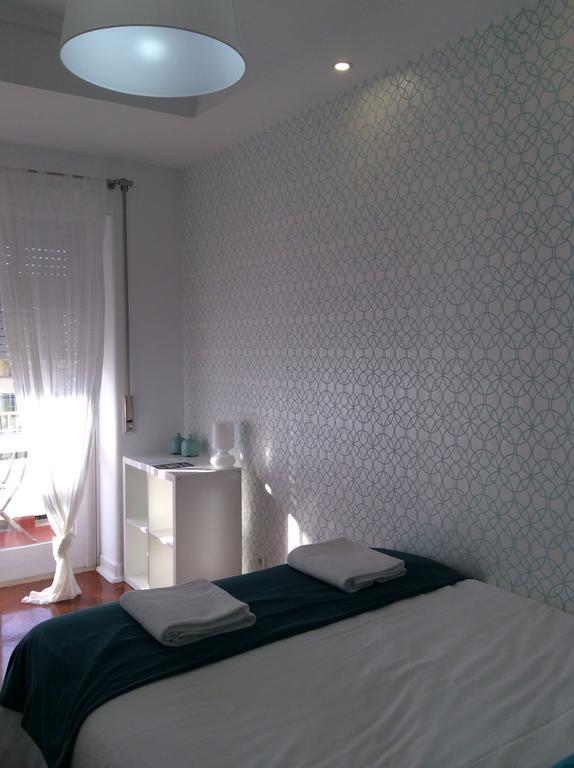 4U Lisbon IV Guesthouse Airport Екстериор снимка