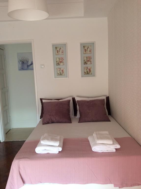 4U Lisbon IV Guesthouse Airport Екстериор снимка