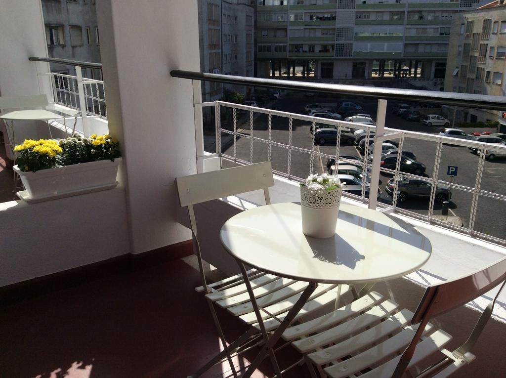 4U Lisbon IV Guesthouse Airport Екстериор снимка